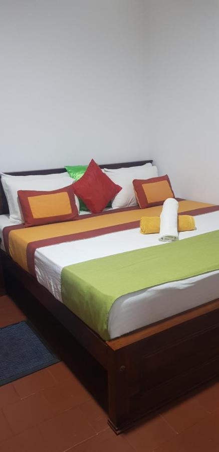 Hanthana Breeze Bungalow Kandy Exteriör bild