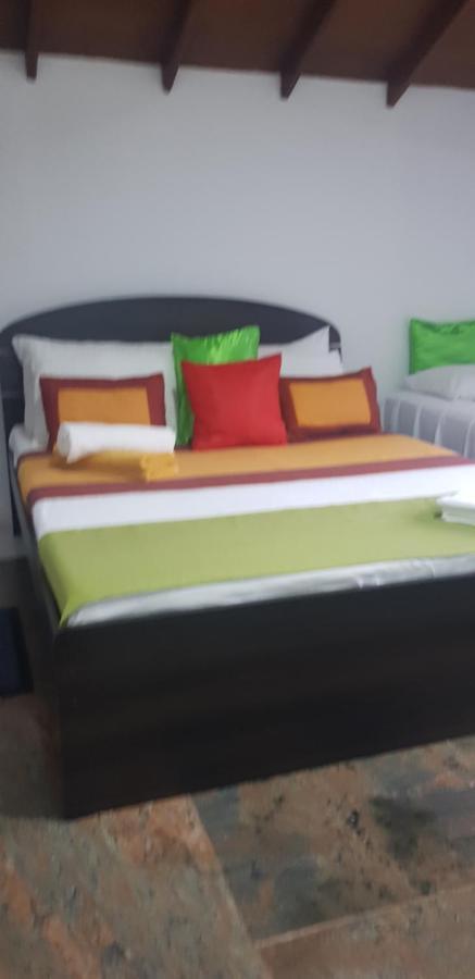 Hanthana Breeze Bungalow Kandy Exteriör bild