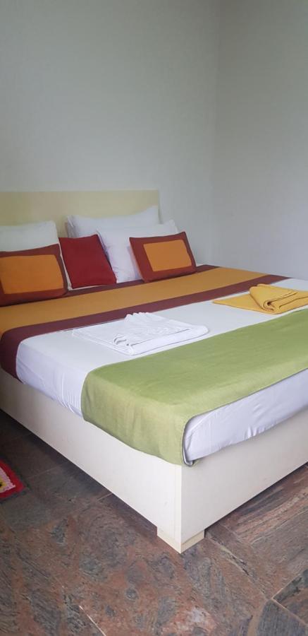 Hanthana Breeze Bungalow Kandy Exteriör bild